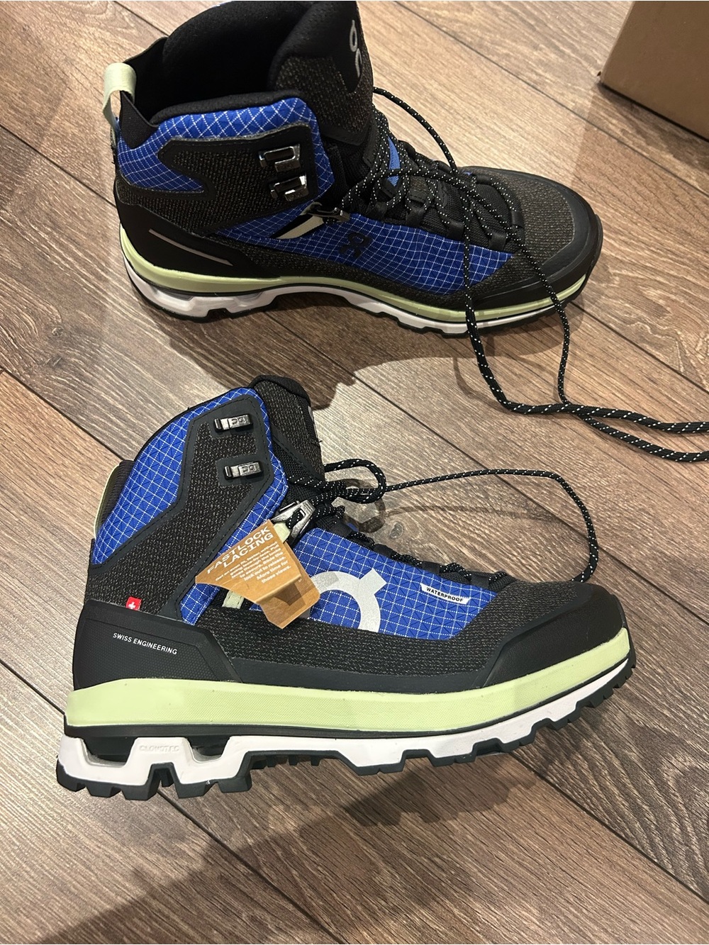 On Running Men's Blue Grid Mid-Top Boots with Lime Accent